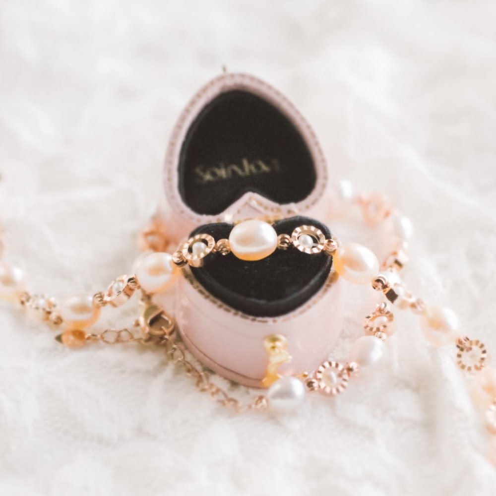 Genuine Cultured Pinkish Freshwater Pearl Bracelet with Lobster clasp